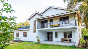MARA HOUSe 1